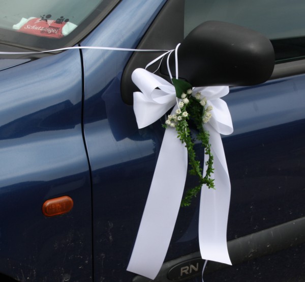 Autoshcleife Hochzeit maiglöckchen